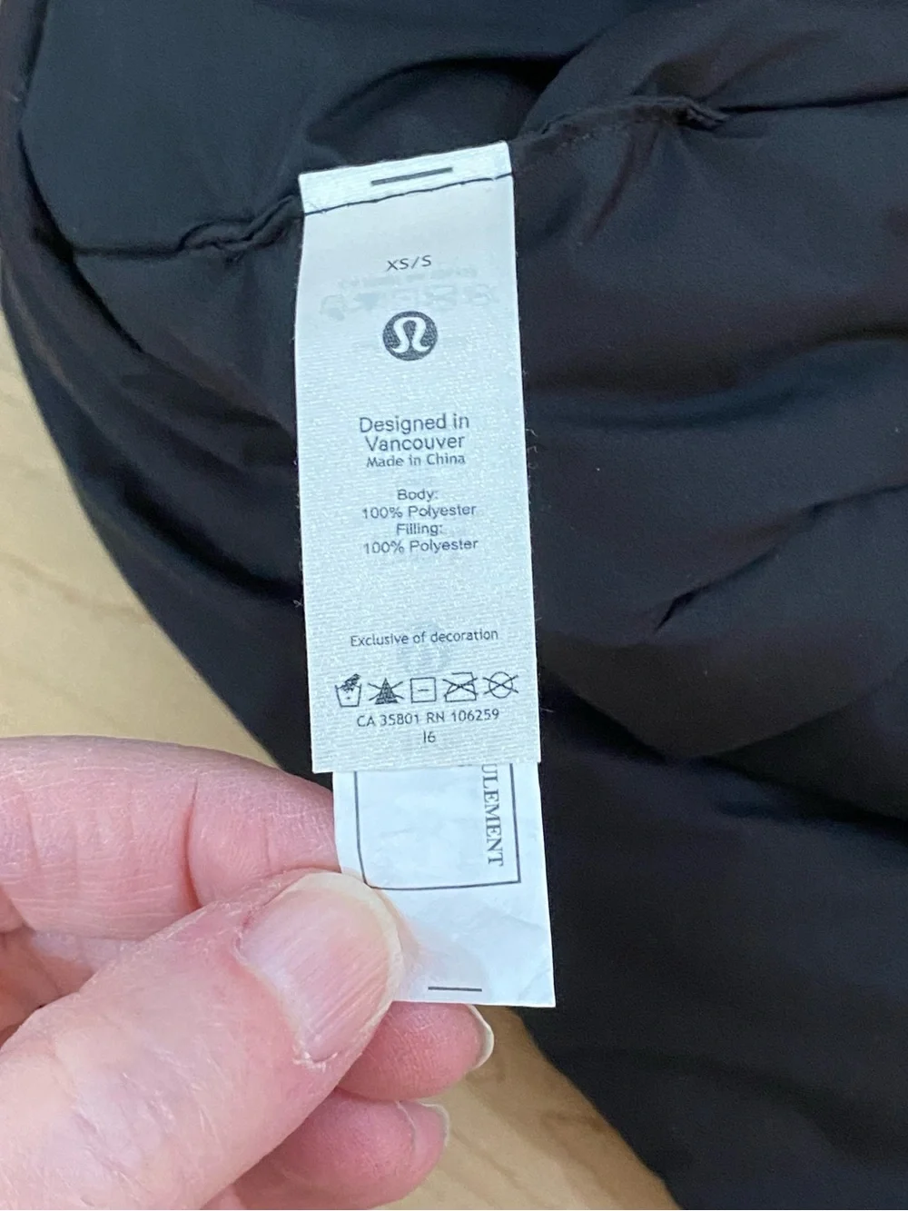Lululemon Navigation Loft Trapper Hat Black XS/S Insulated Puffer Ear Flap Cap